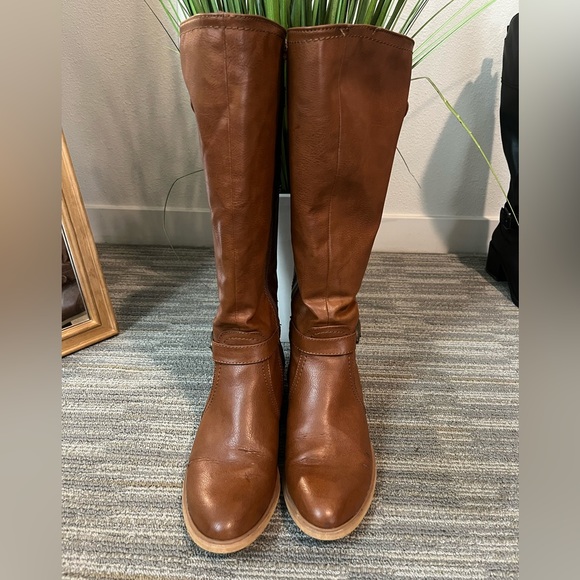 BareTraps Shoes - Baretraps Knee High Boots
